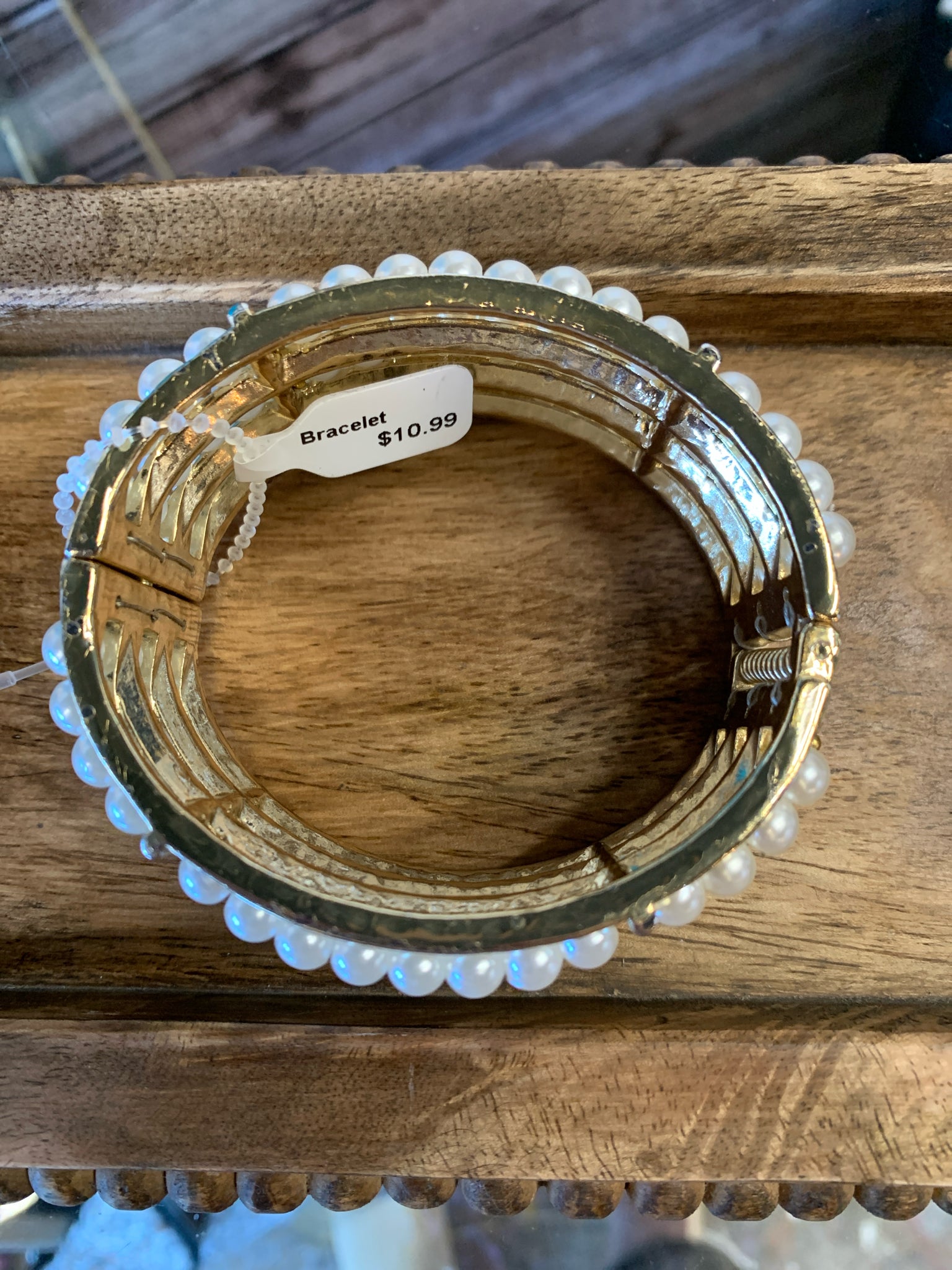 No Brand Gold Bracelet