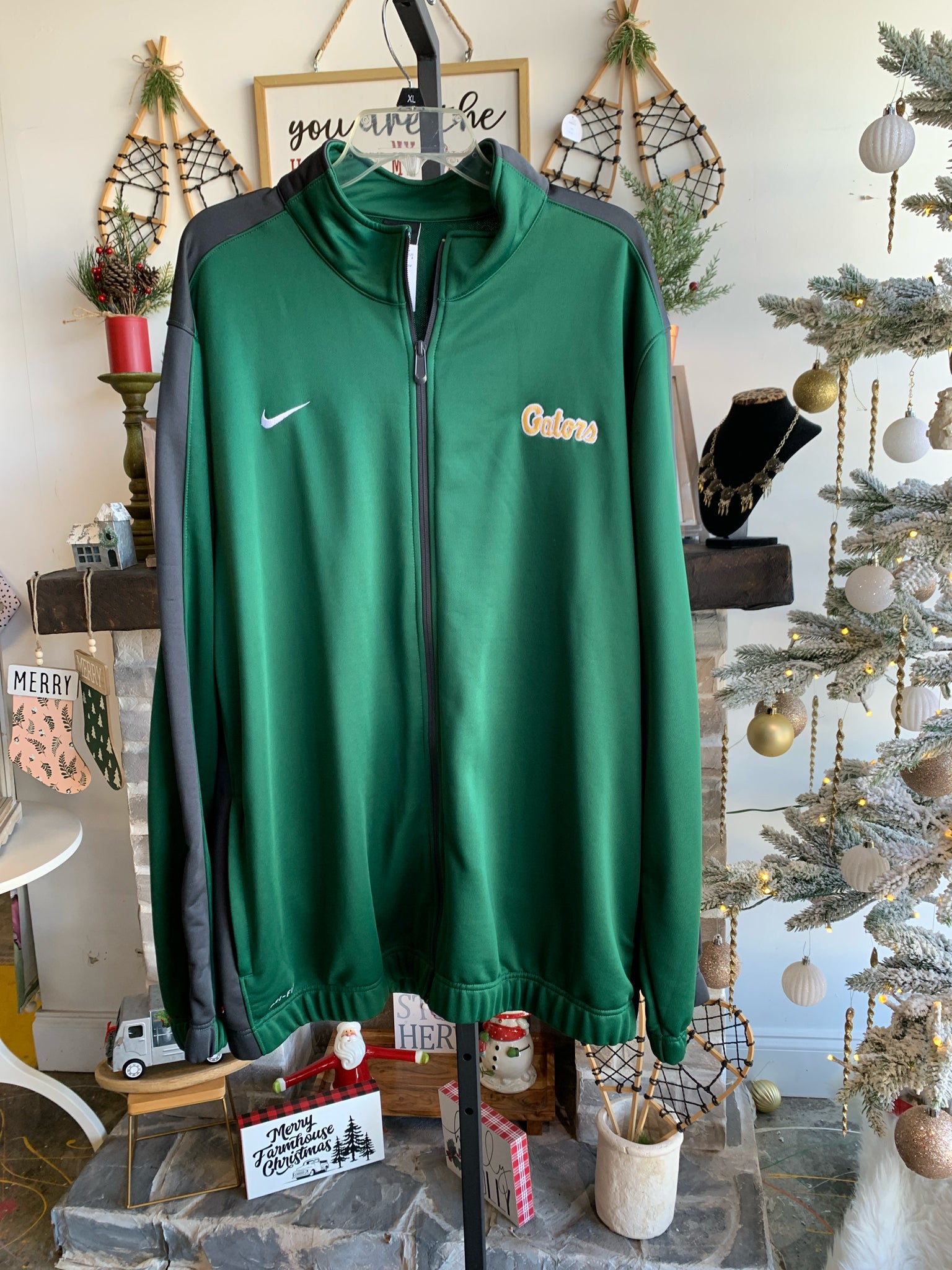 NIKE Plus Outerwear Size 3X Jacket