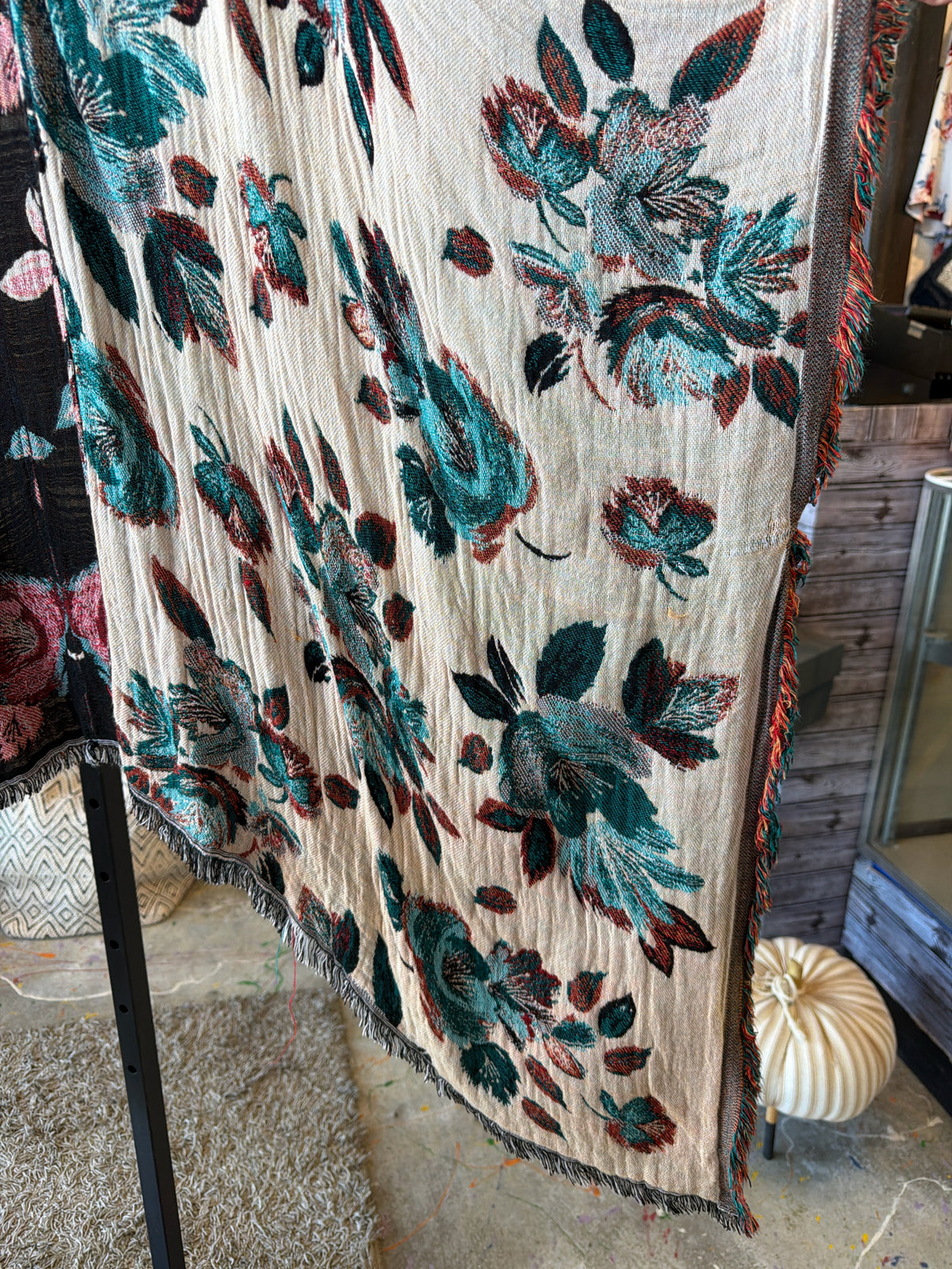Avenue Black Shawl