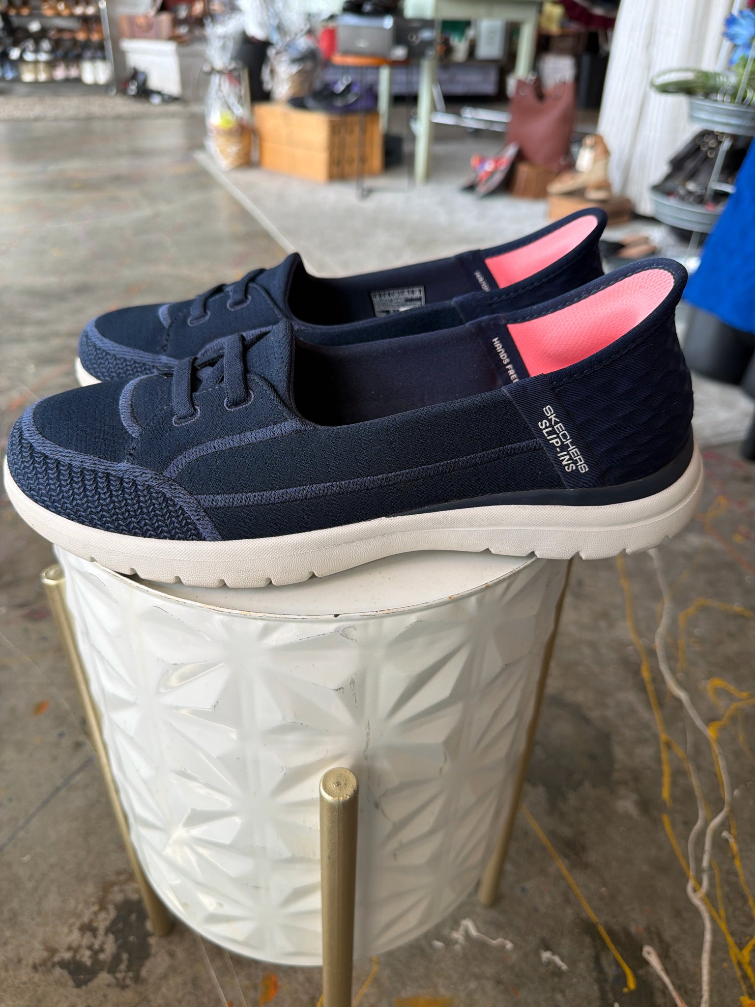 SKECHERS Shoes/Footwear 9 Shoes