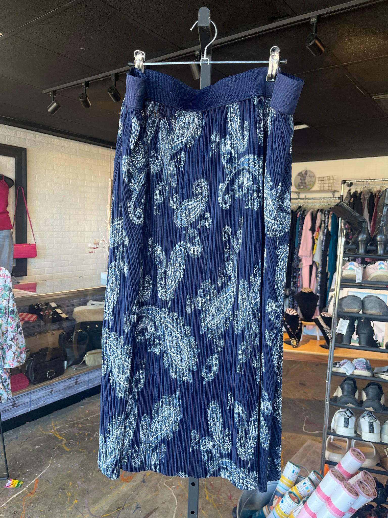 EST 1946 Plus Bottoms Size 22/24 Skirt