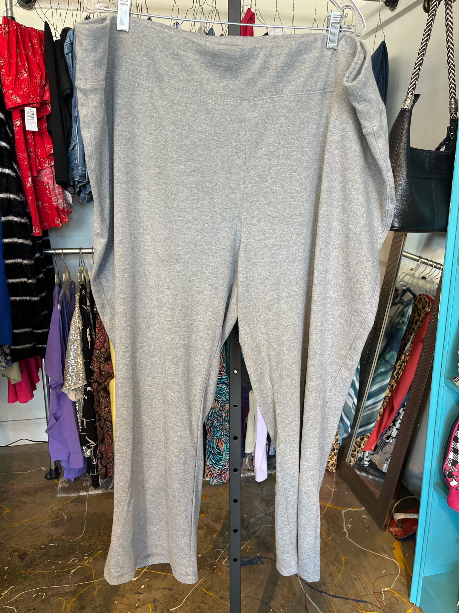 Catherines Plus Bottoms Size 26/28w Pants