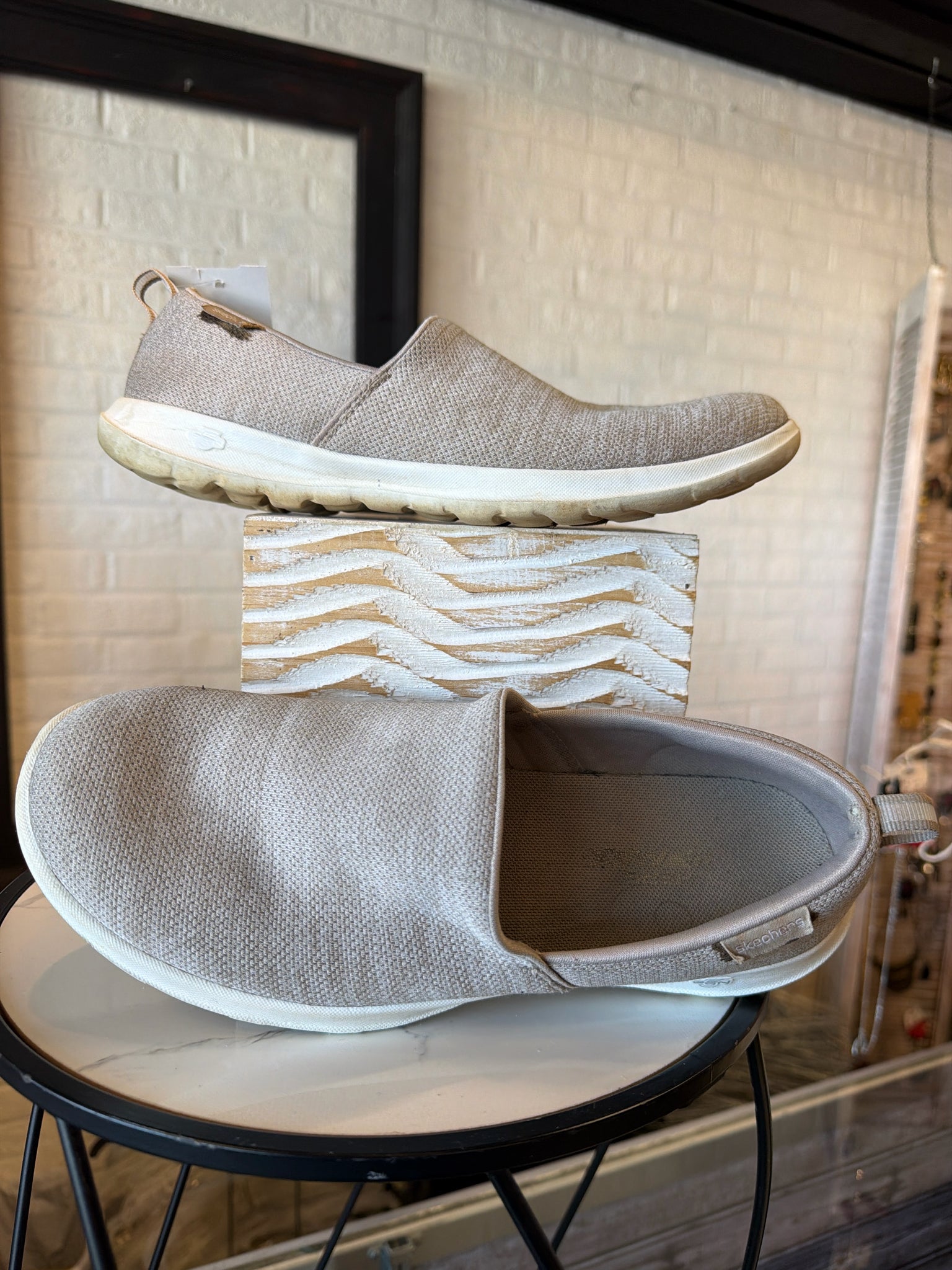 SKECHERS Shoes/Footwear 8 Shoes