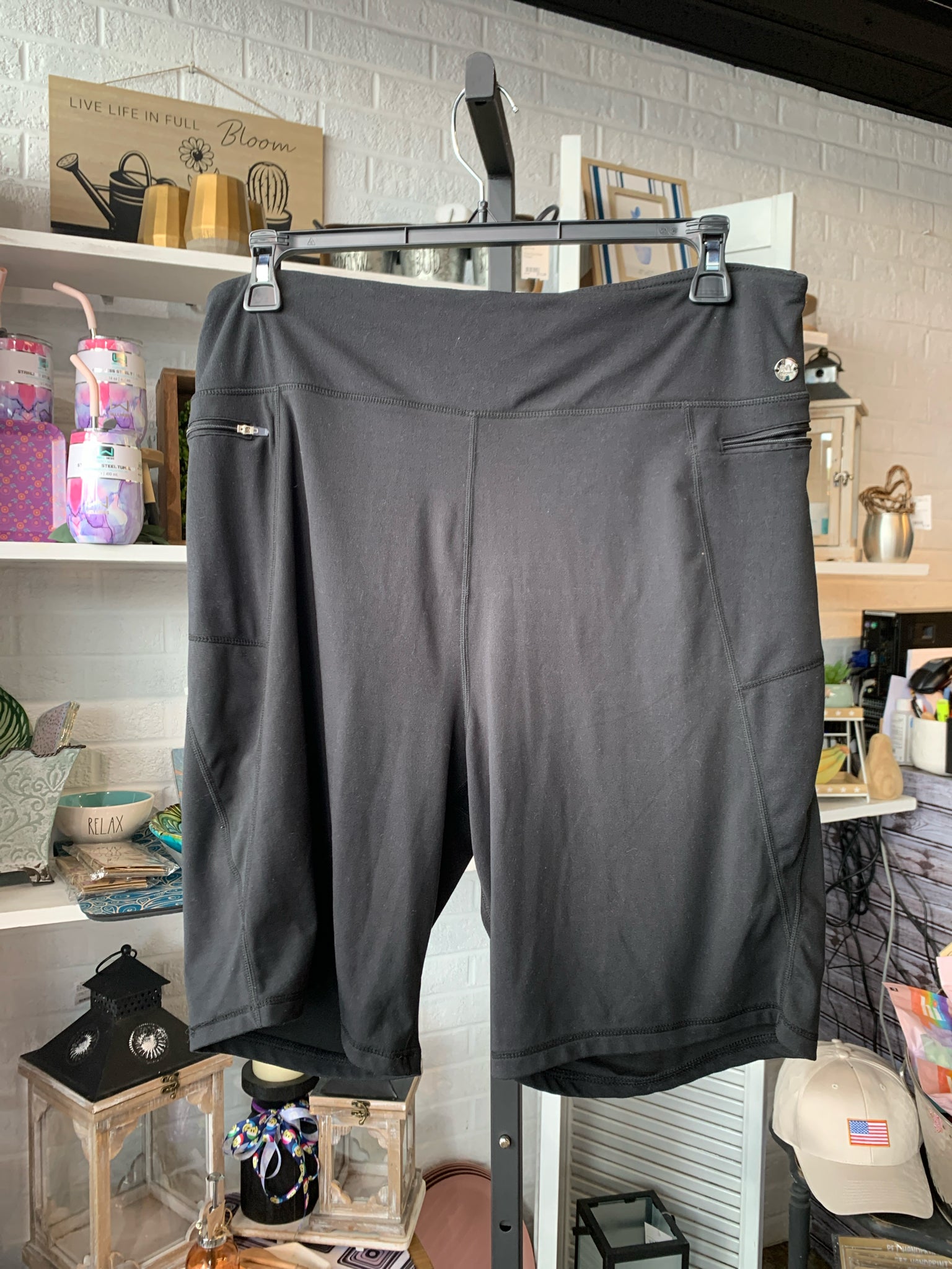 JONES NEW YORK Plus Bottoms Size 3X Shorts