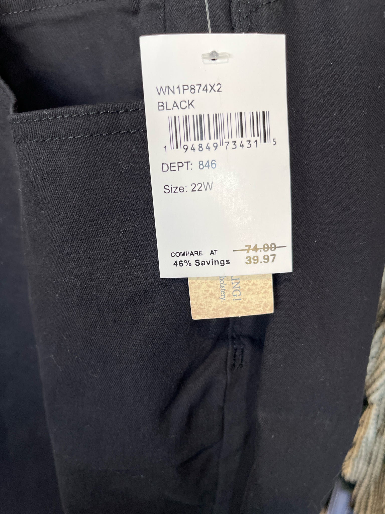 DEMOCRACY Plus Bottoms Size 22W Shorts