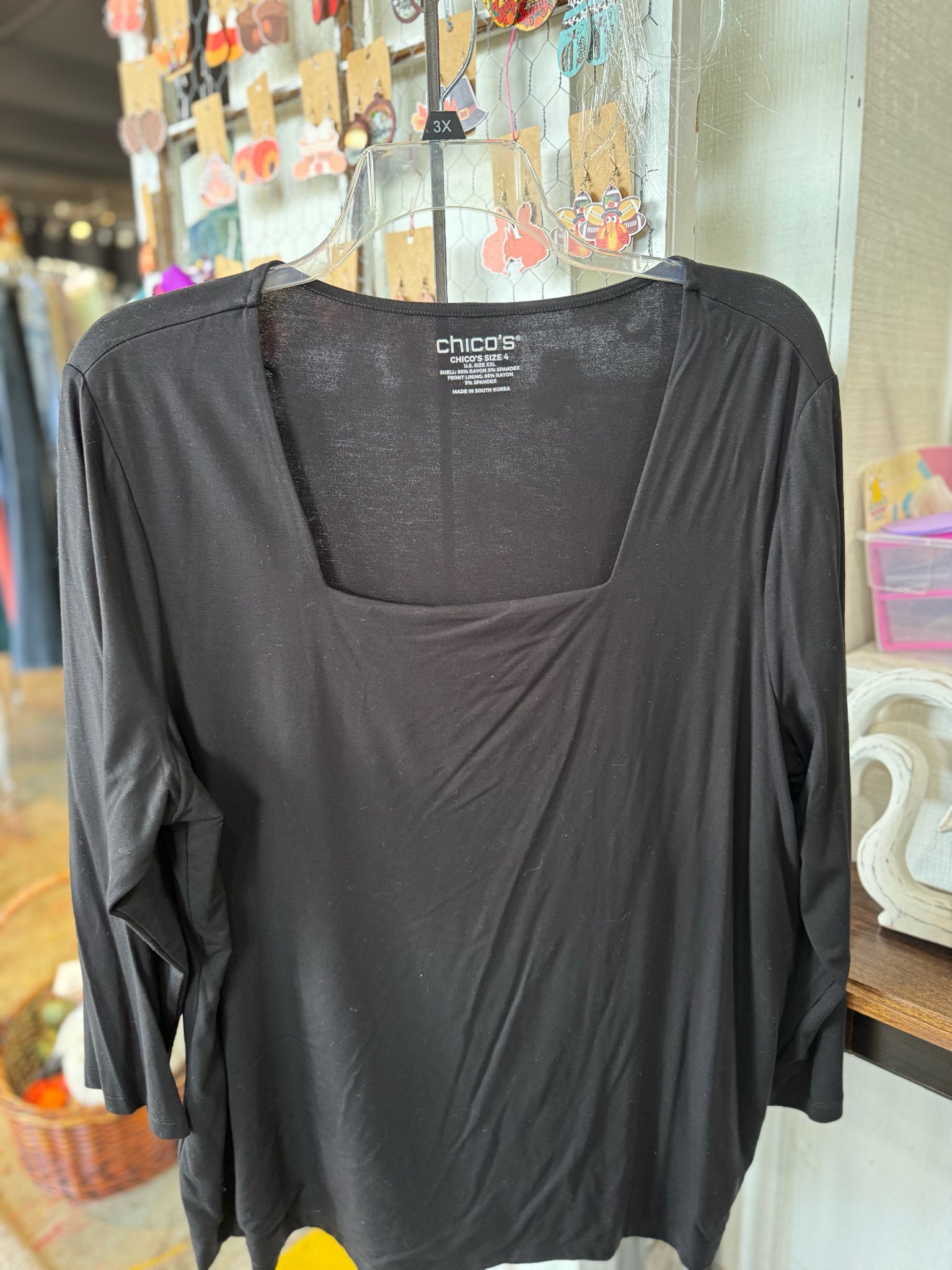 Chicos Womens Tops Size 4 Blouse