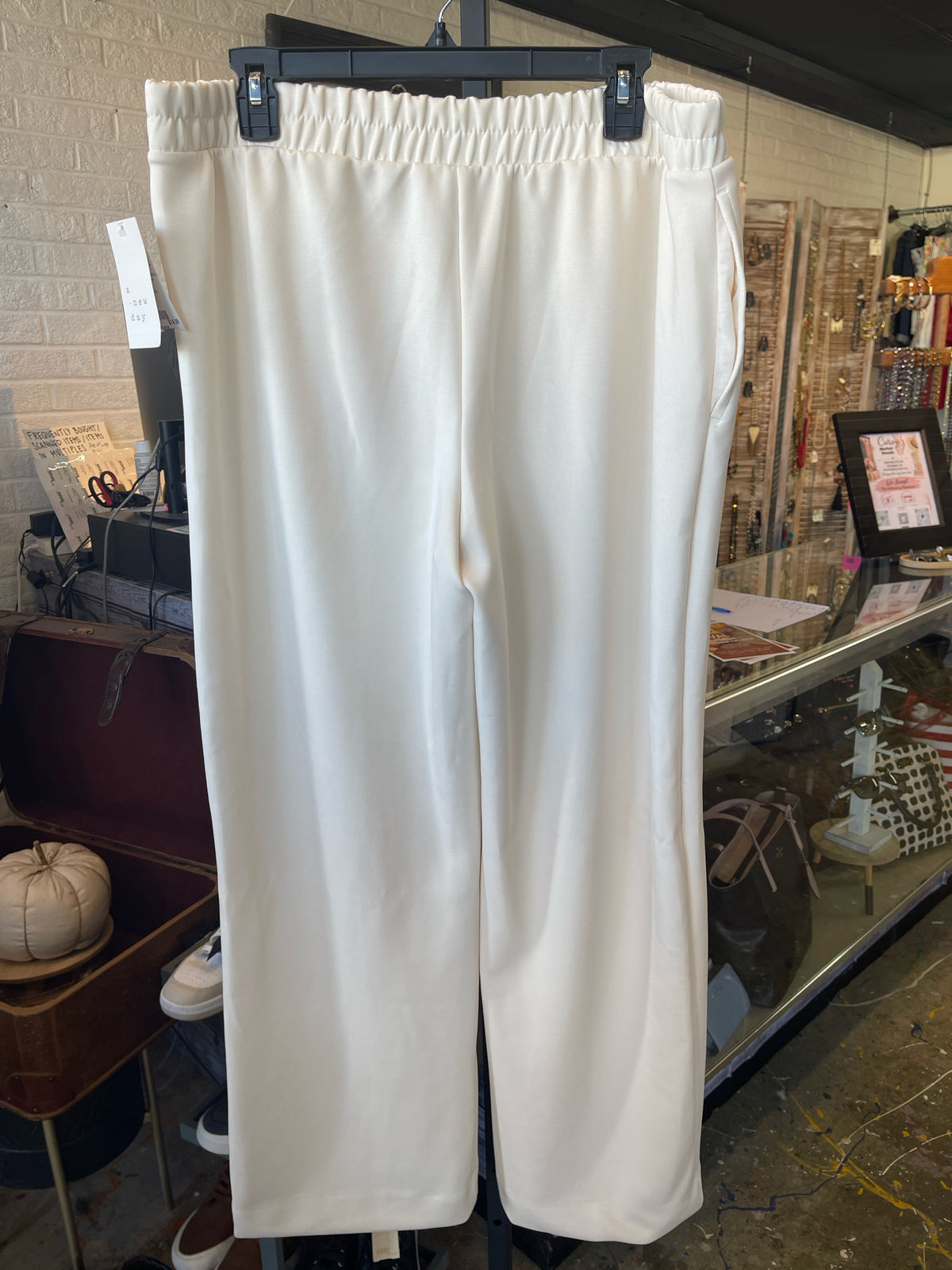 A New Day Womens Bottoms Size XL Pants