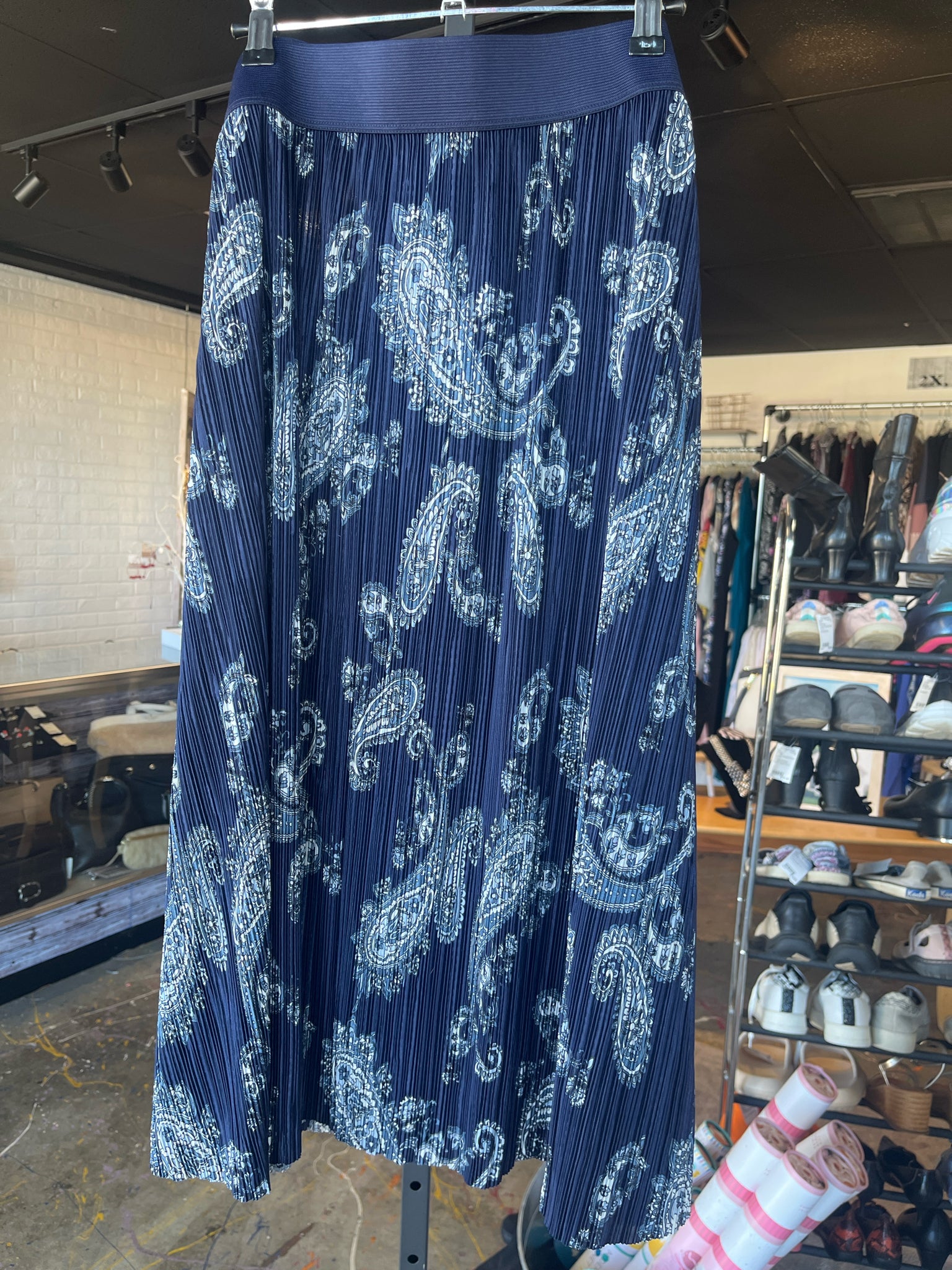 EST 1946 Plus Bottoms Size 22/24 Skirt