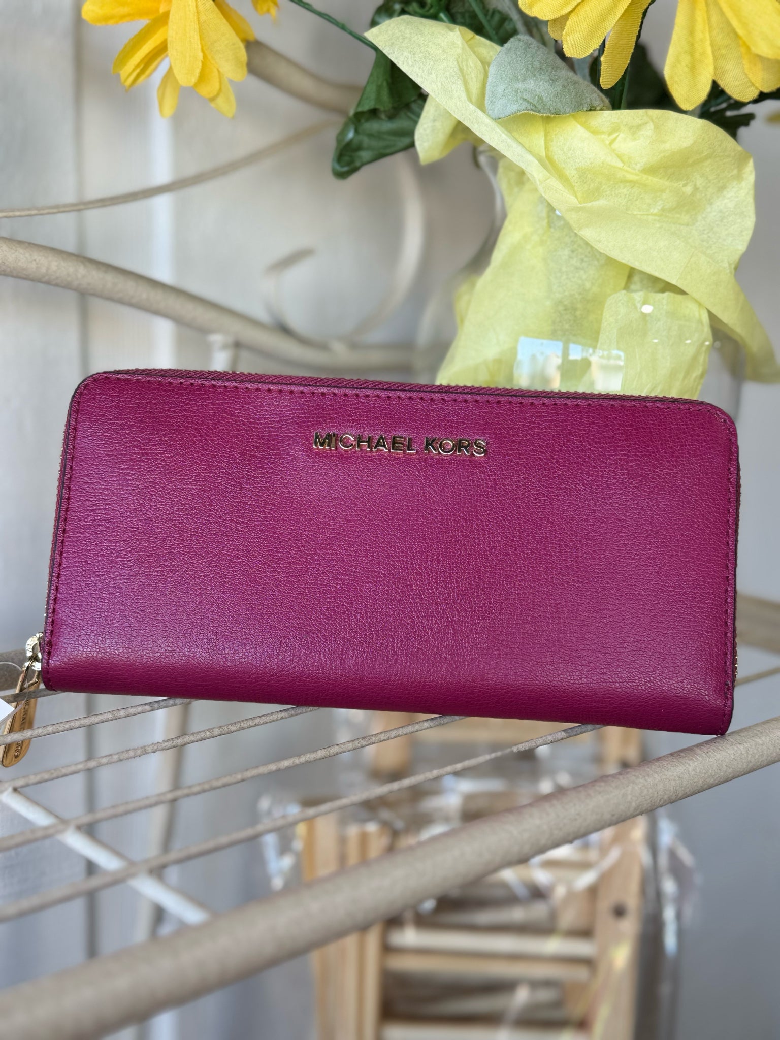 Michael Kors Wine Wallet