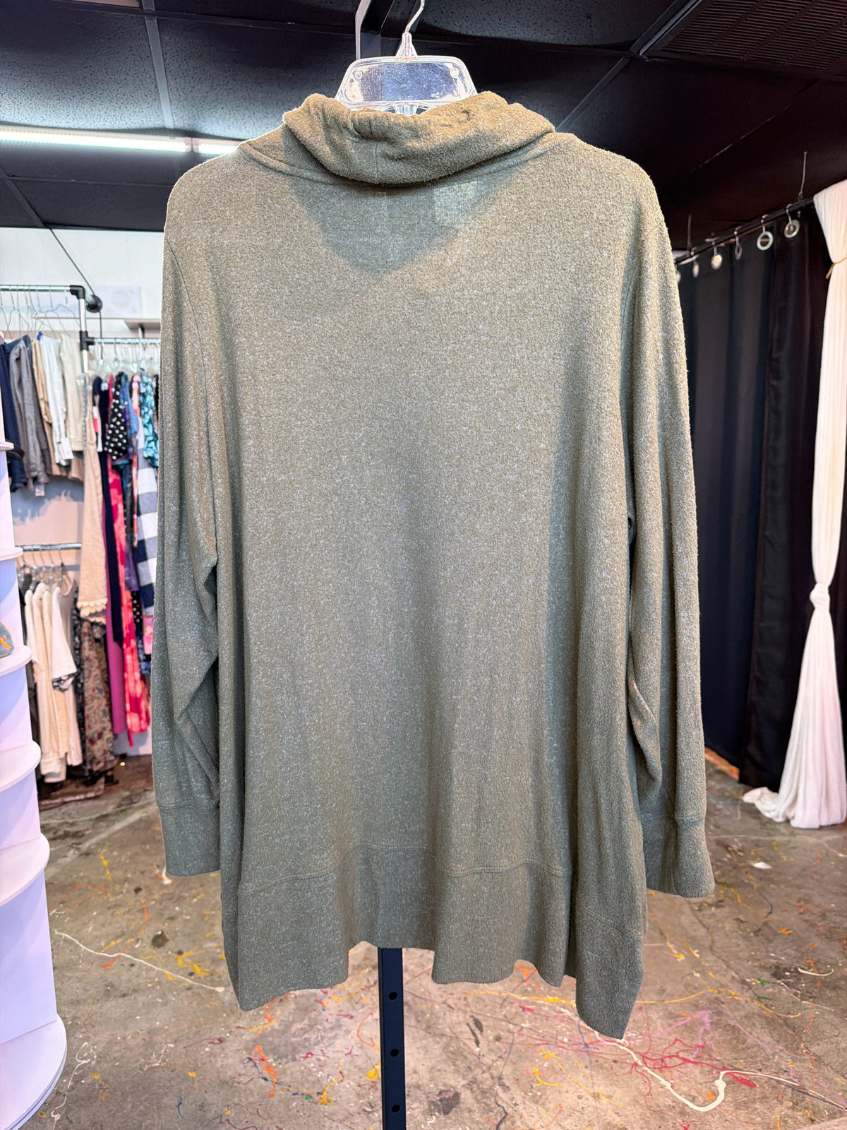 Colortree Plus Outerwear Size 1X Sweatshirt