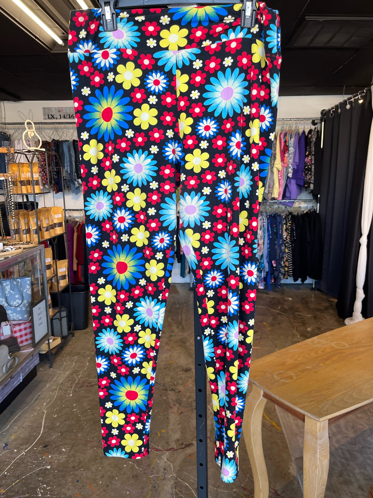 Lularoe Plus Bottoms Size T/C Pants