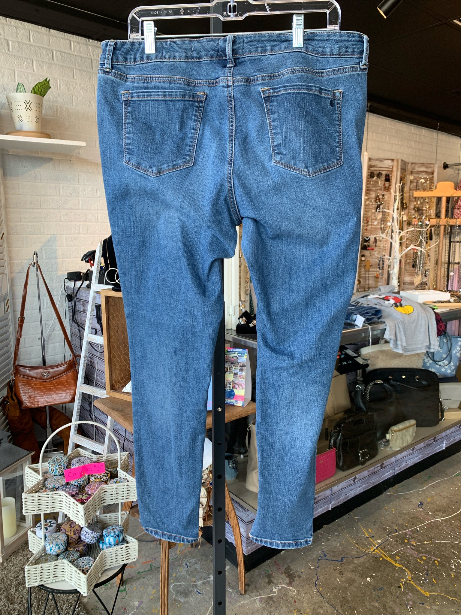 JESSICA SIMPSON Plus Bottoms Size 16 Jeans