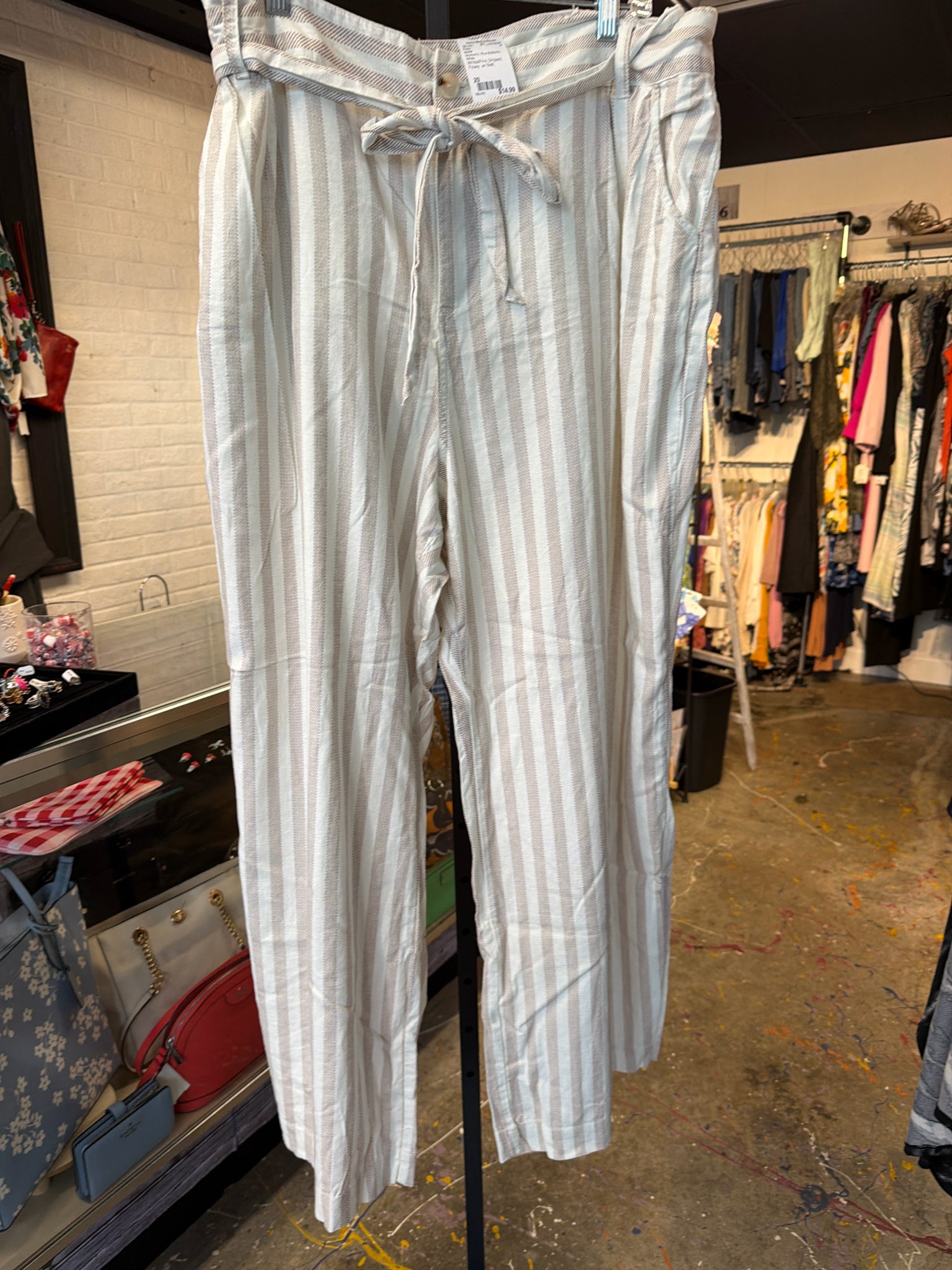 torrid Plus Bottoms Size 20 Pants