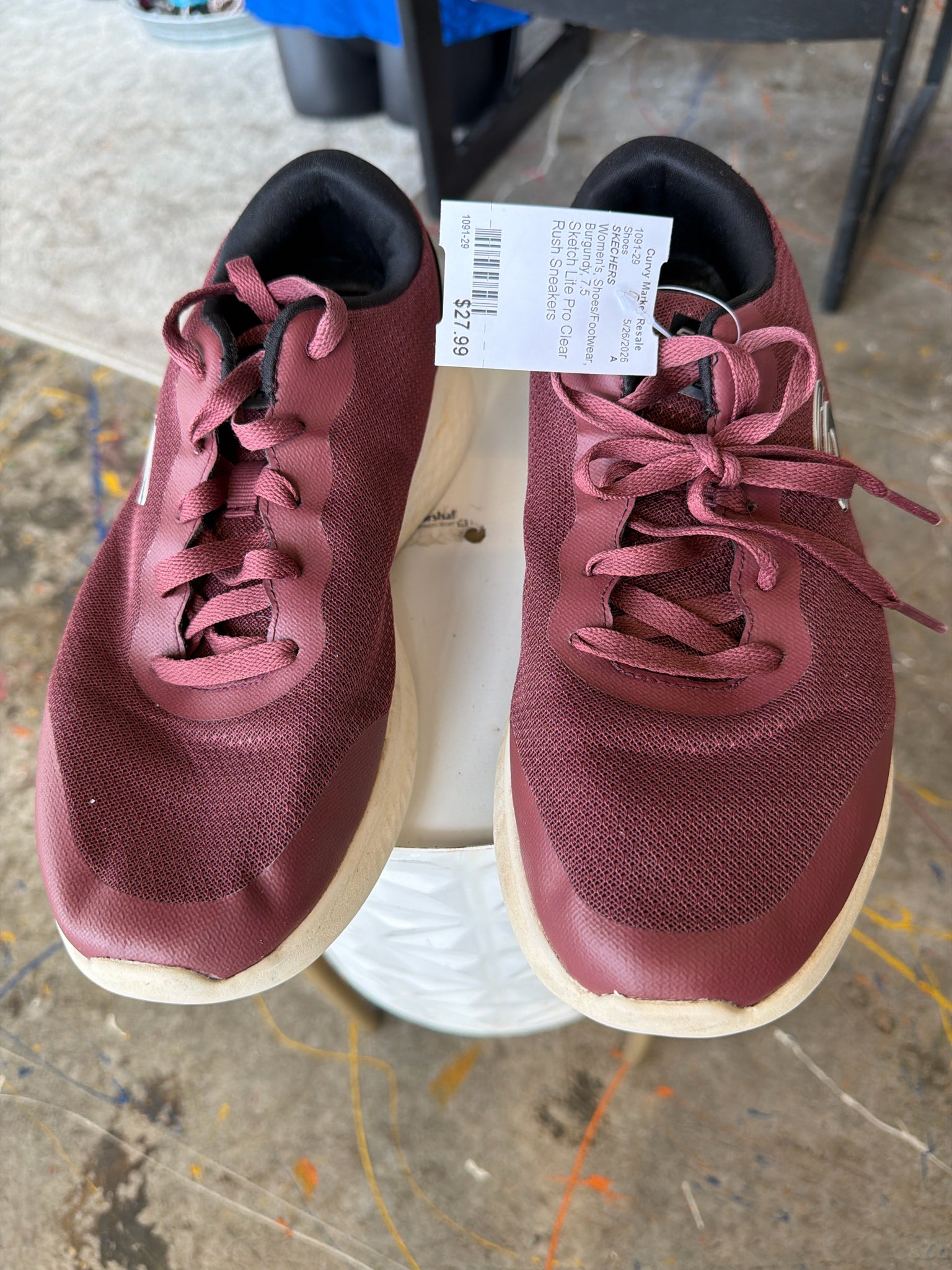 SKECHERS Shoes/Footwear 7.5 Shoes