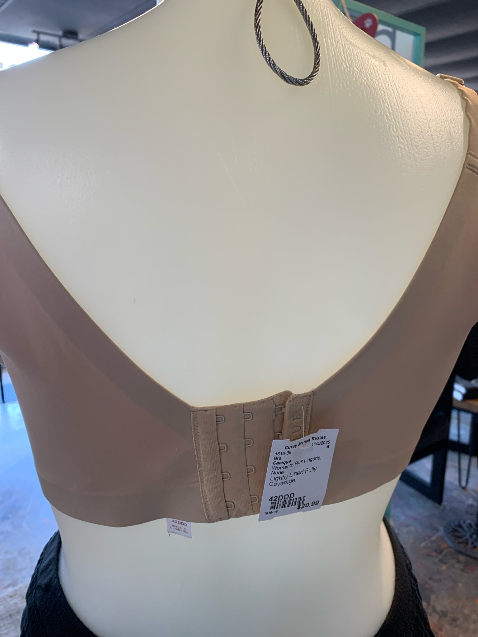 Cacique Plus Lingerie Size 42DDD Bra