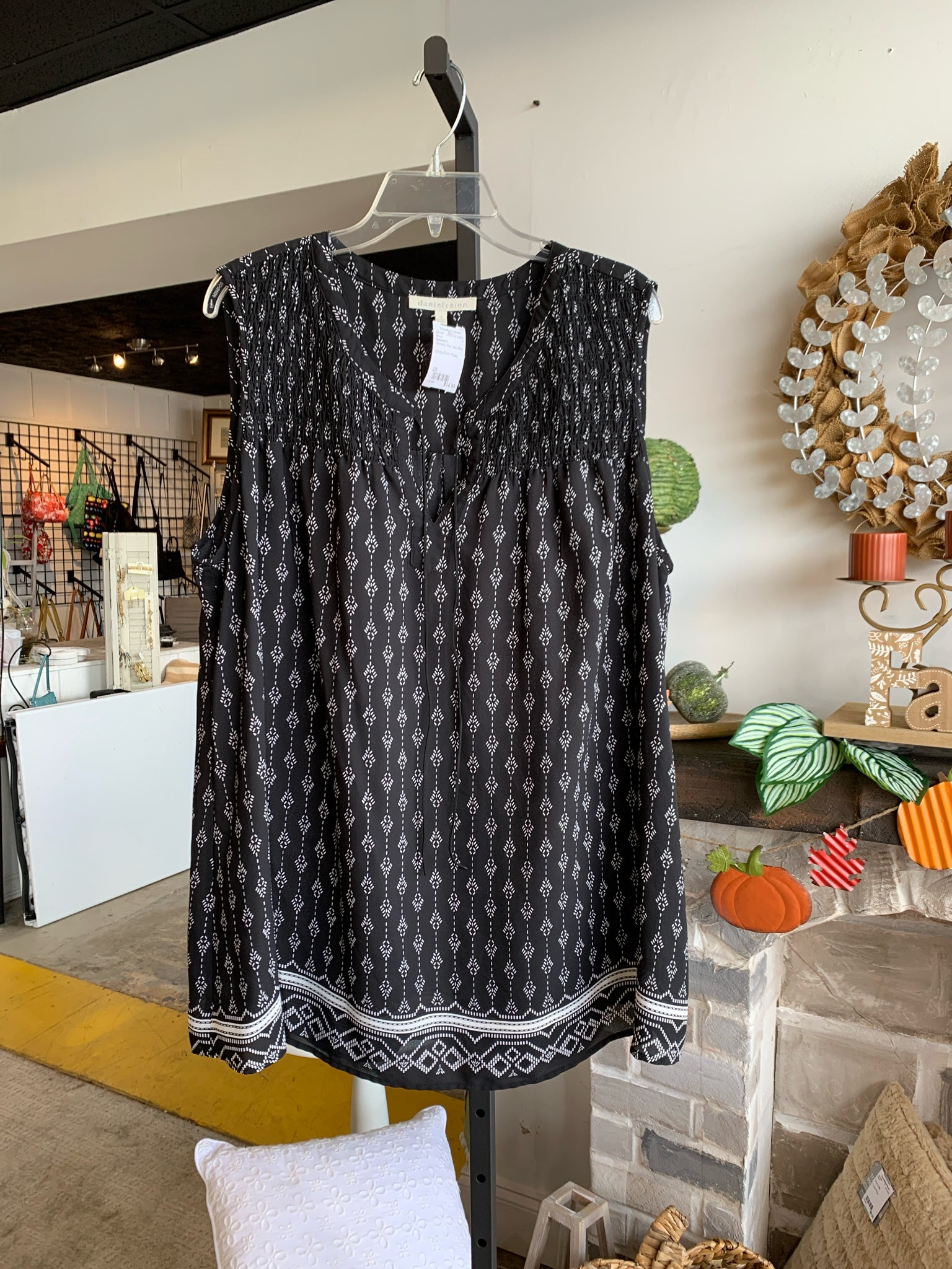 Danielrainn Plus Tops Size 2X Blouse