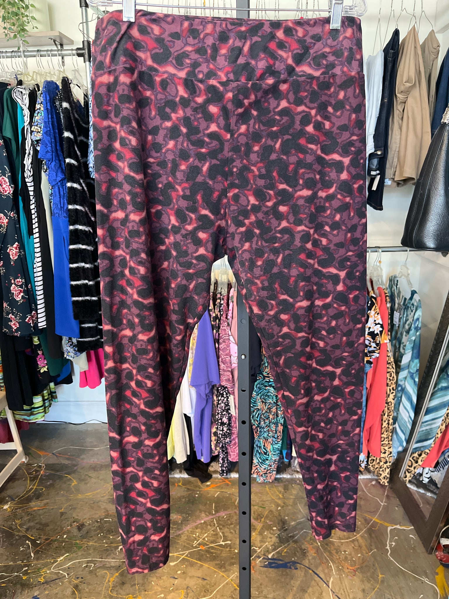 Lularoe Plus Bottoms Size TC2 Pants