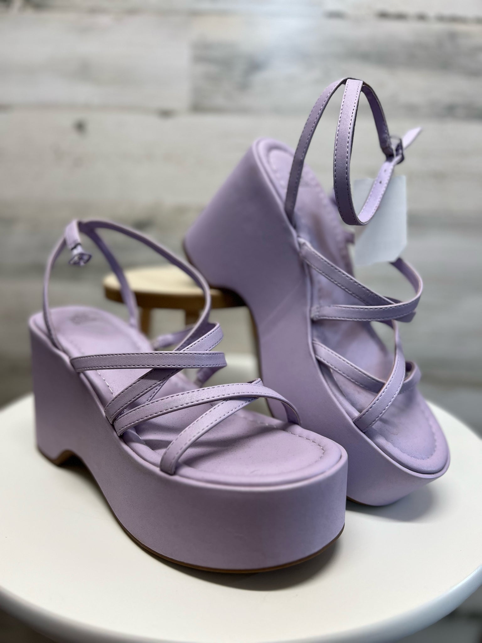 9.5 WILD FABLE SHOES