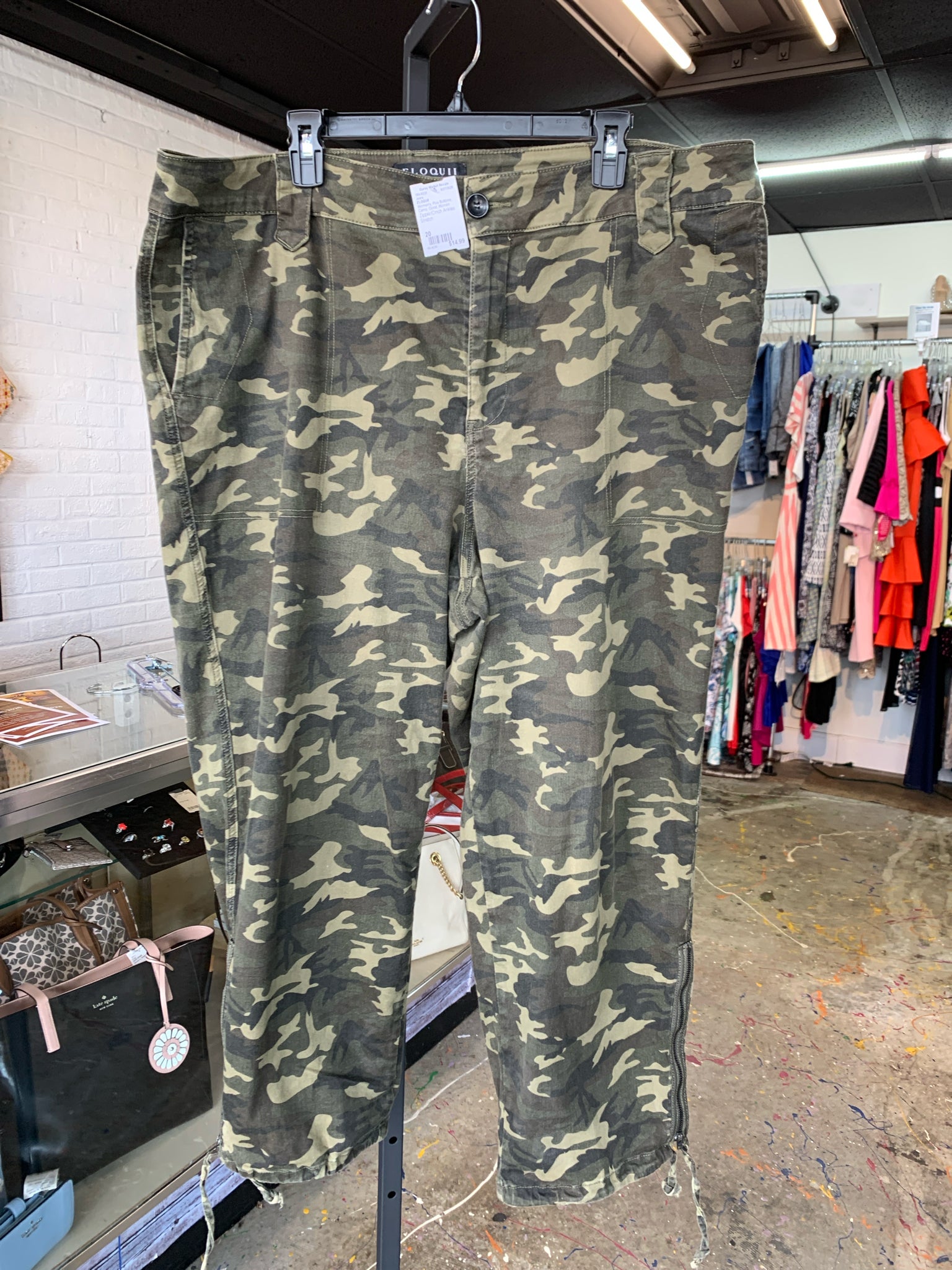 ELOQUII Plus Bottoms Size 20 Jeans