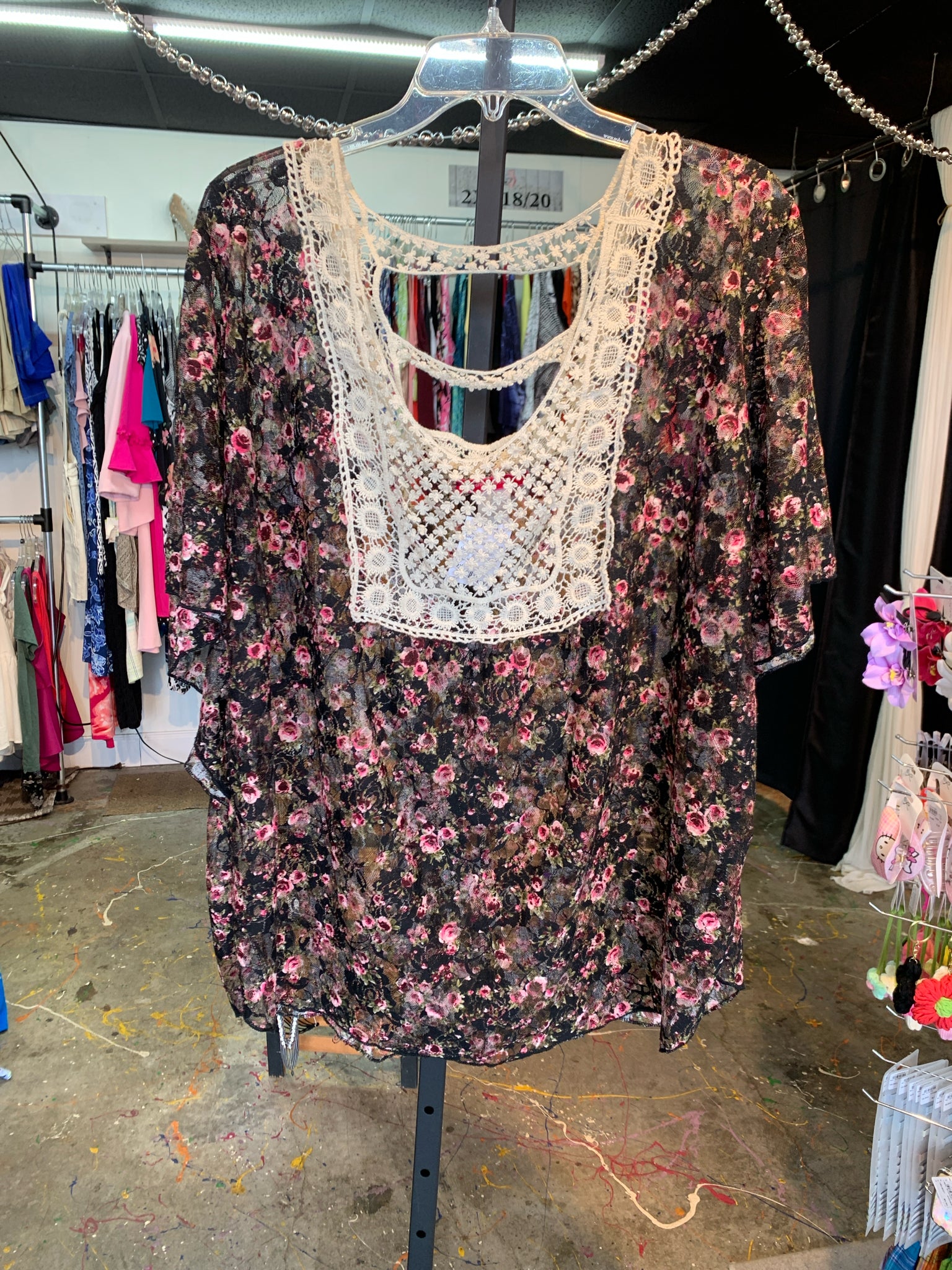 Julie's Closet Plus Tops Size 2X Blouse