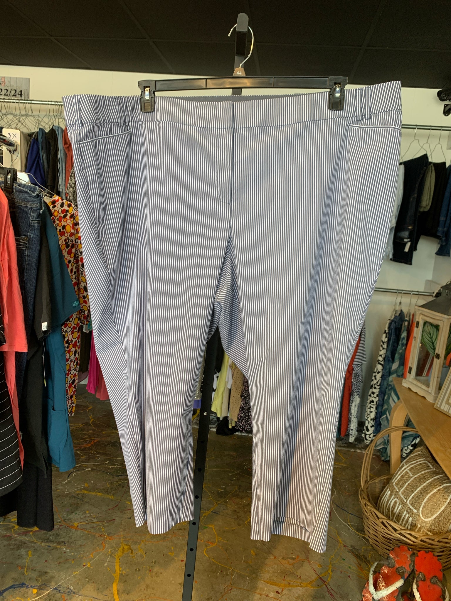 Lane Bryant Plus Bottoms Size 28 Pants
