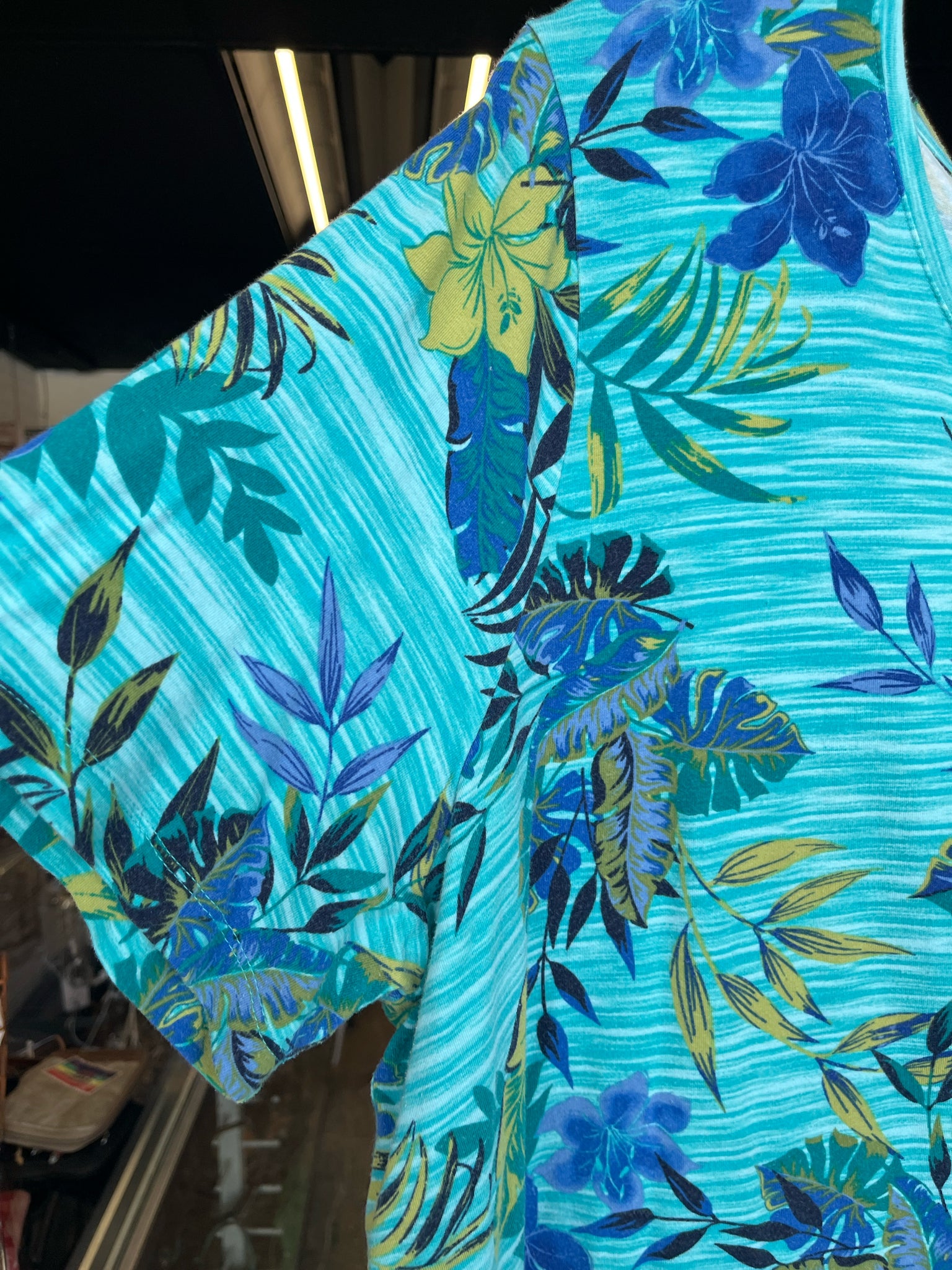 Catherines Plus Tops Size 22/24 Shirt