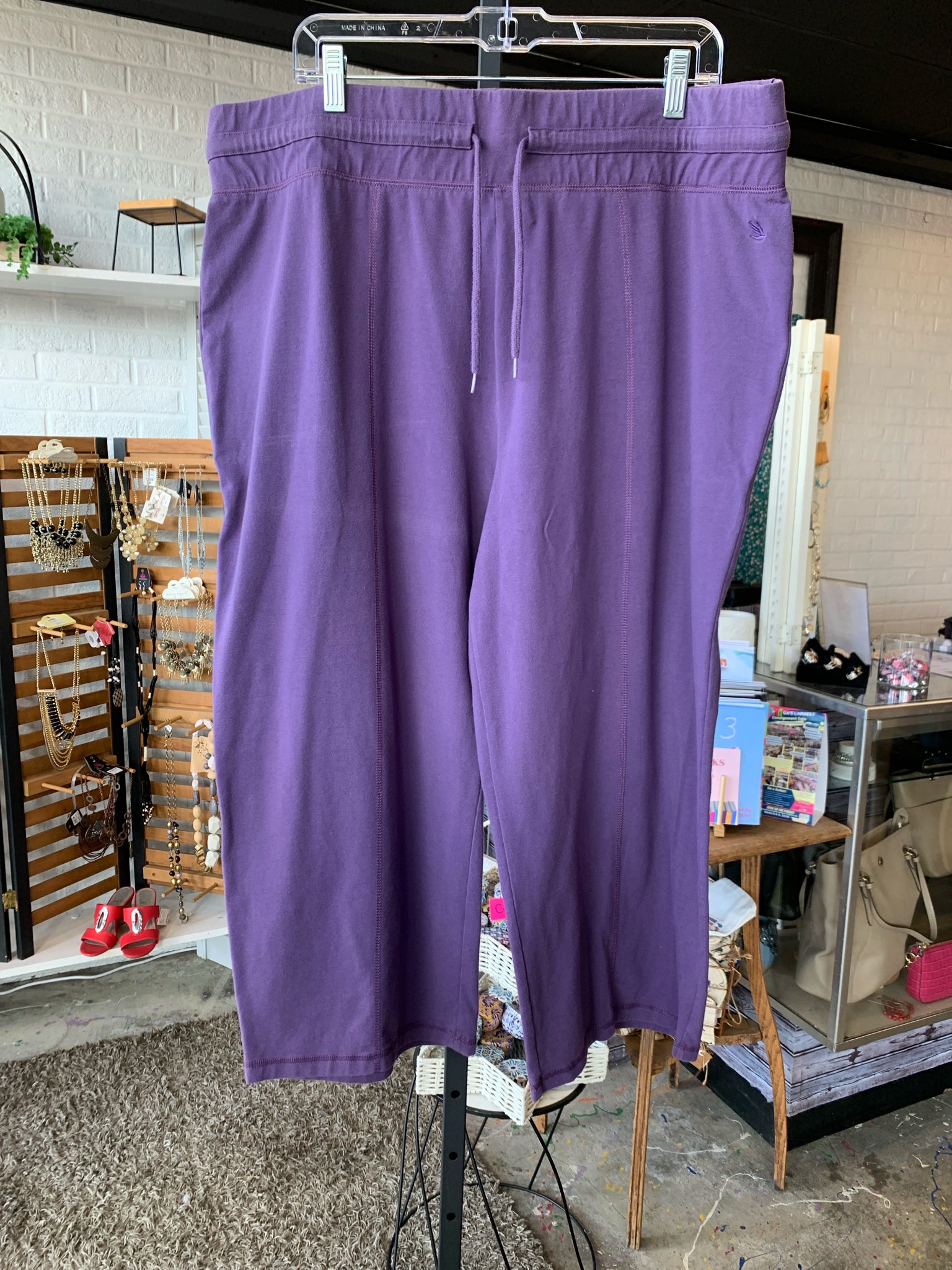 Bold Spirit Plus Bottoms Size 20/22 Pants