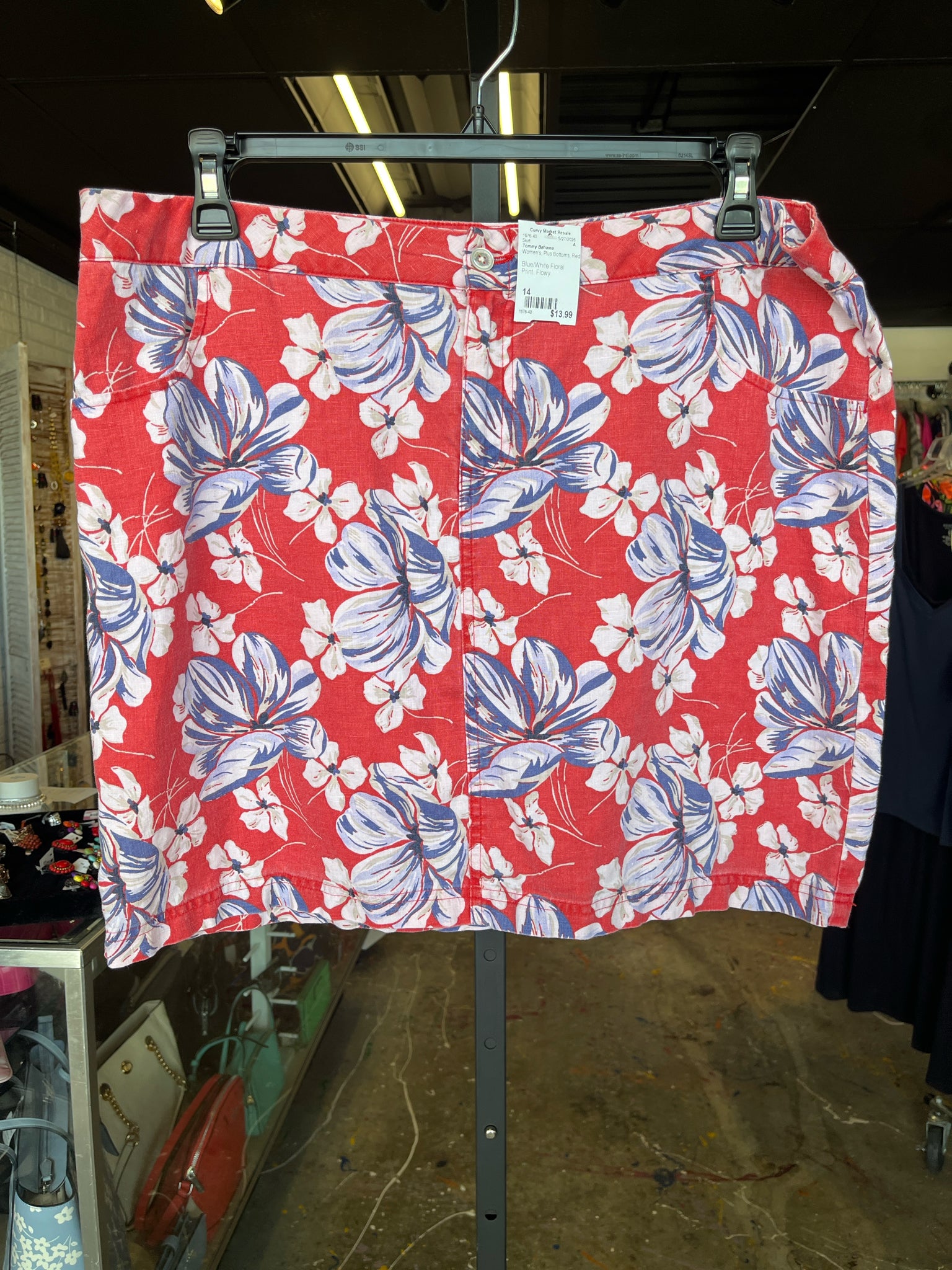 Tommy Bahama Plus Bottoms Size 14 Skirt