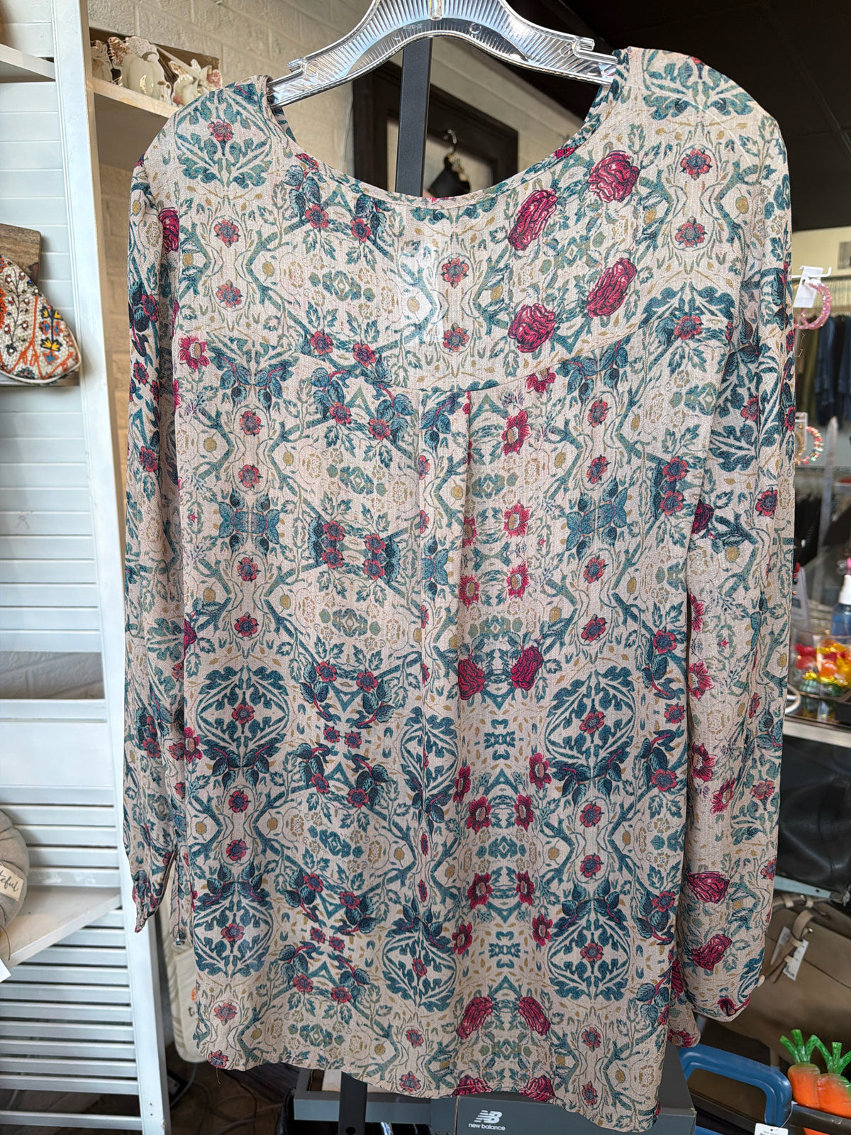 VINTAGE AMERICA Plus Tops Size 1X Blouse