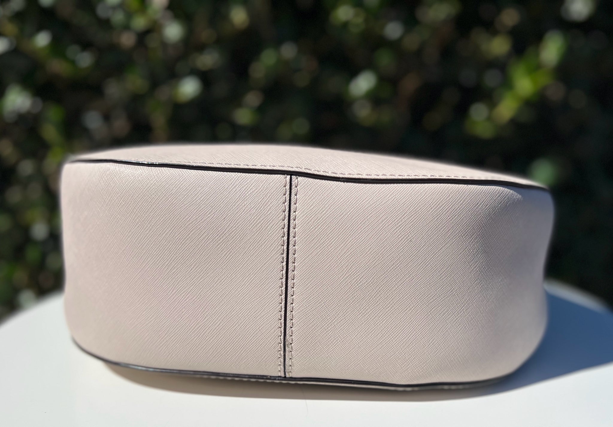 KATE SPADE Cream Purse