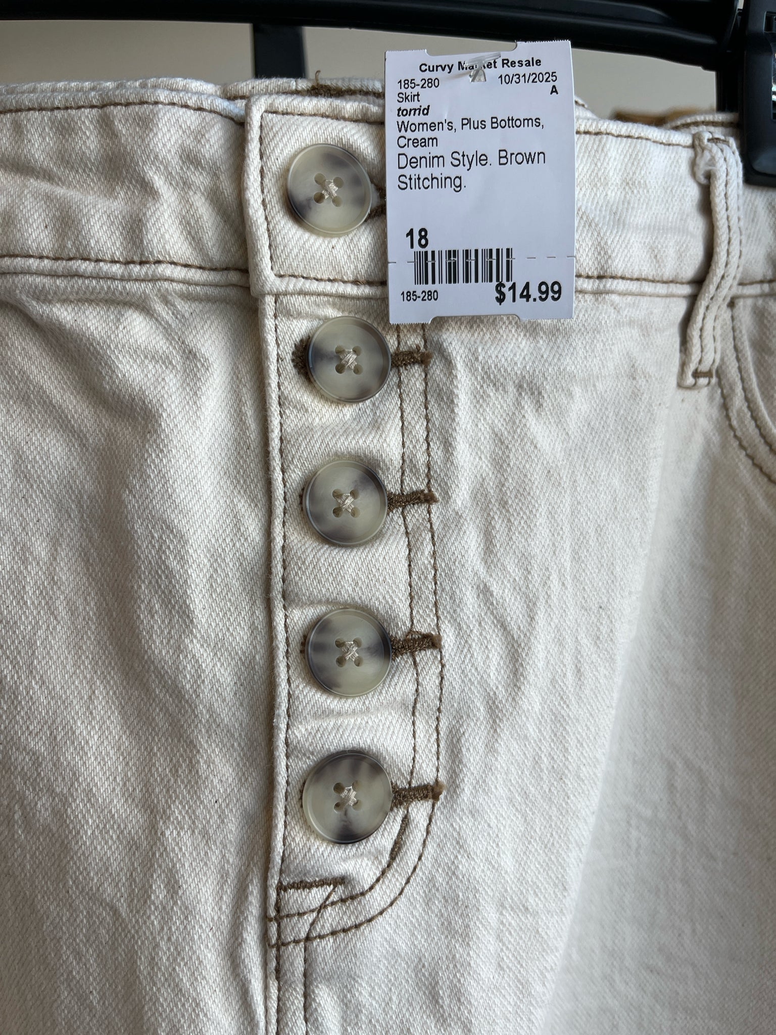 torrid Plus Bottoms Size 18 Skirt