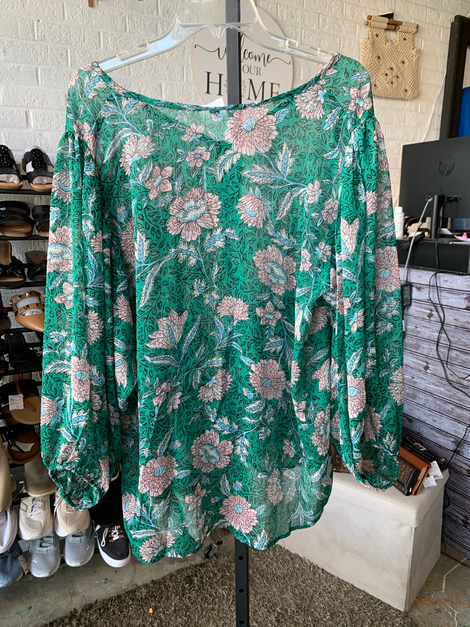 torrid Plus Tops Size 2 Blouse