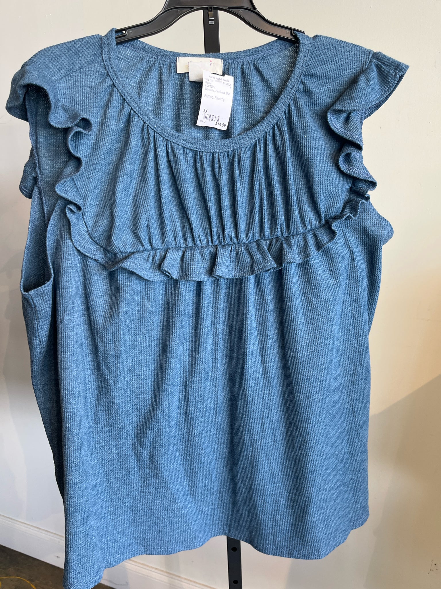 LOVELY J Plus Tops Size 3X Blouse