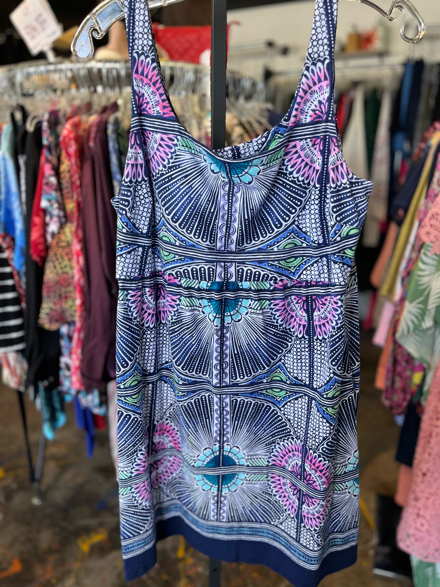 Size L Tommy Bahama Dress