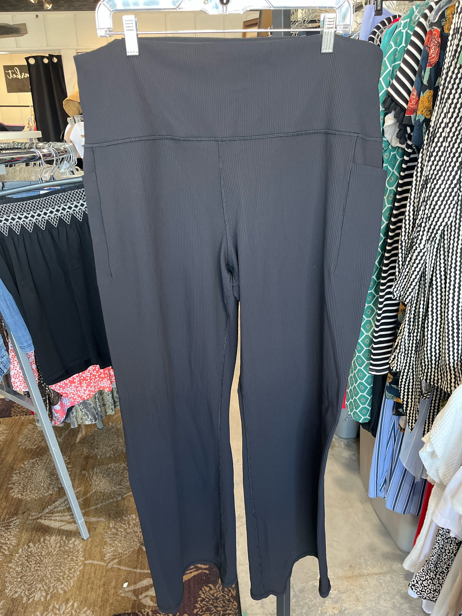 Athleta Plus Bottoms 3X ATHLETIC WEAR-WOMEN'S