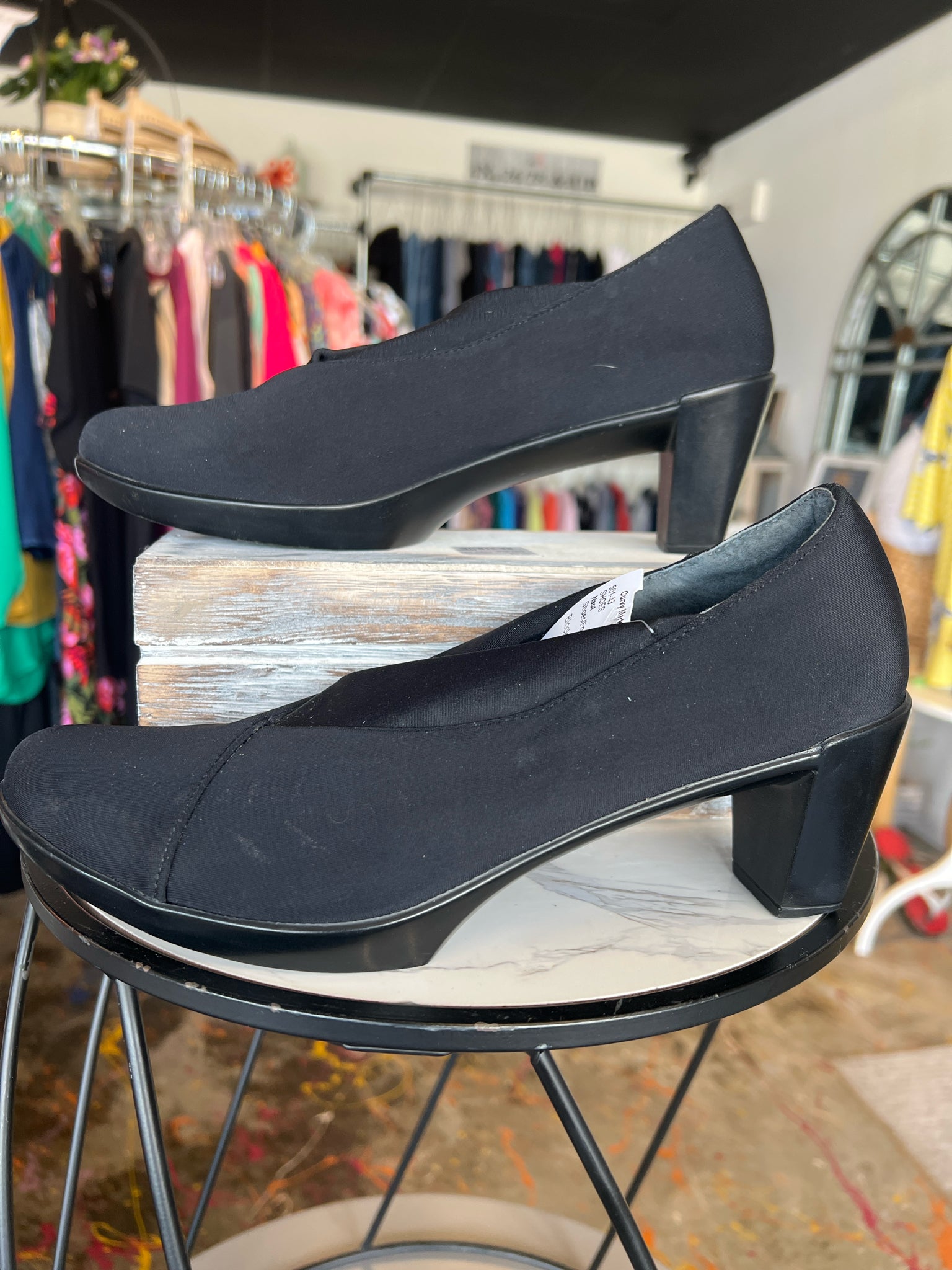 Naot Shoes/Footwear 8.5 SHOES