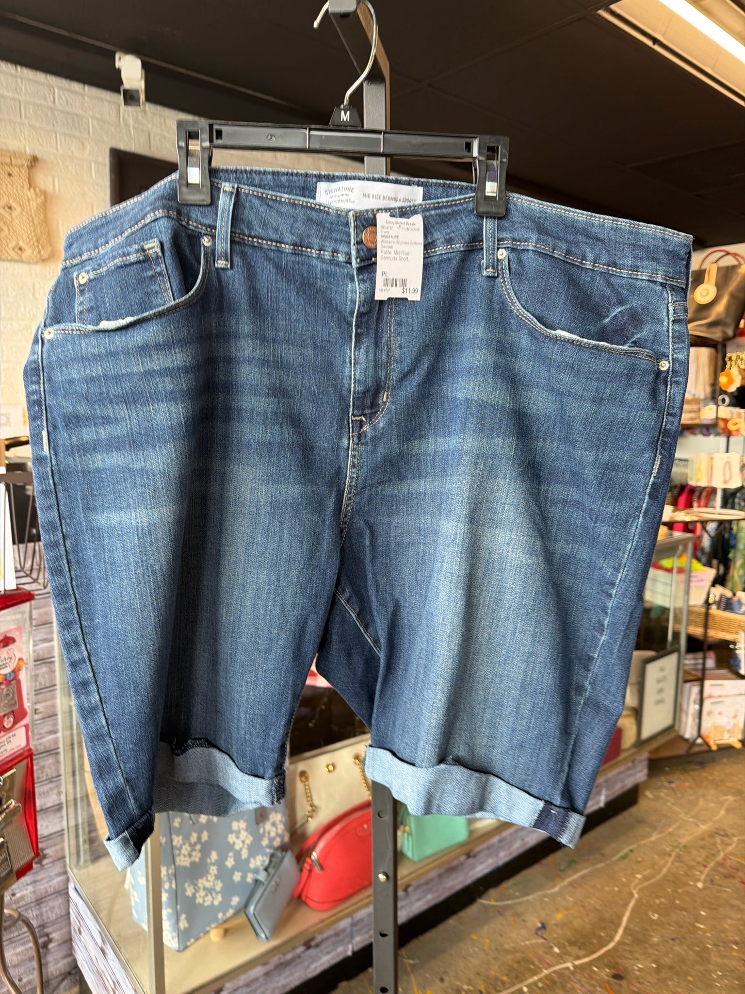 SIGNATURE Womens Bottoms Size PL Shorts